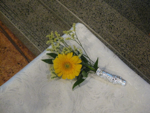 結婚式花飾り.JPG